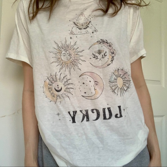 lucky graphic tee - Picture 1 of 4